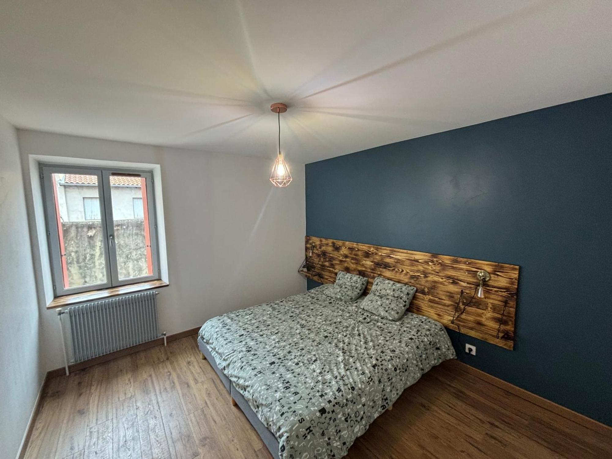 Appartement 6 Personnes - Lit King Size - Balneo - Wifi Le Puy-en-Velay Buitenkant foto