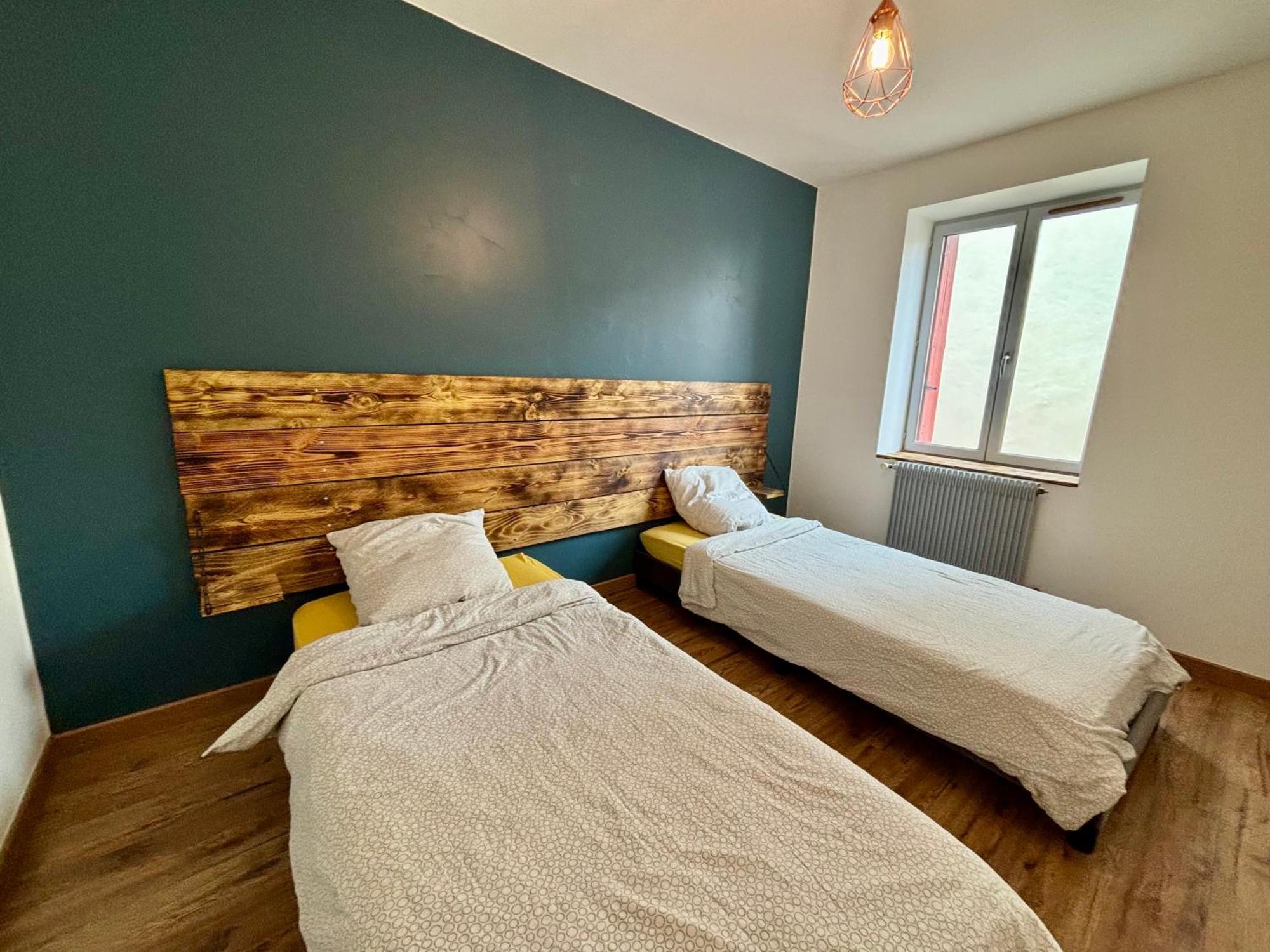 Appartement 6 Personnes - Lit King Size - Balneo - Wifi Le Puy-en-Velay Buitenkant foto